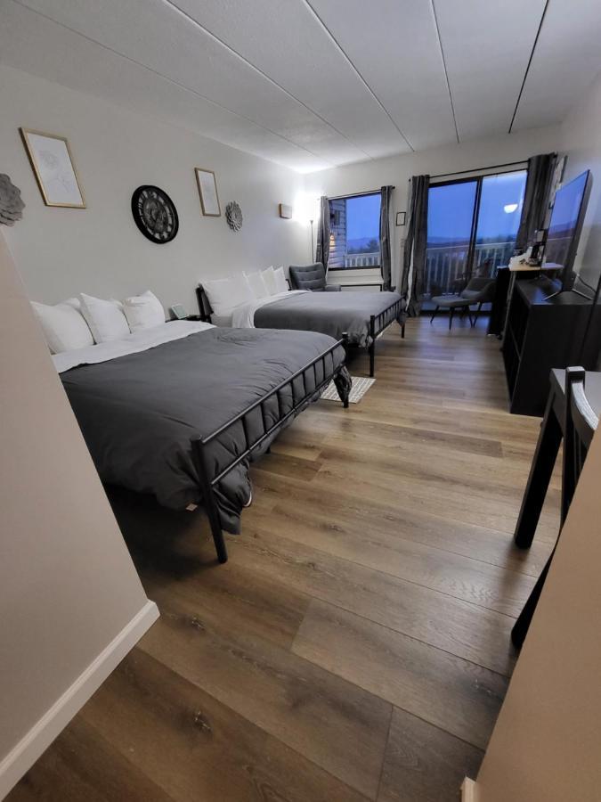 Cedar Lodge Room W/ Lake Views! 拉科尼亚 外观 照片